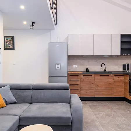 Vale Mare * أوباتيا